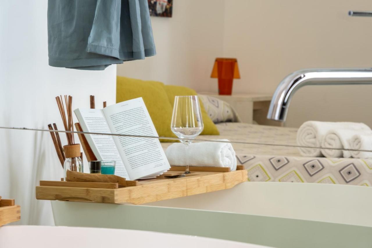 La Bella Trani - Suites And B&B Zewnętrze zdjęcie