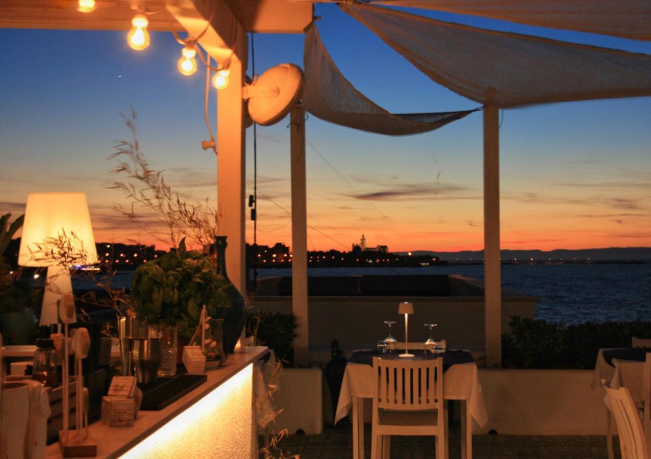 La Bella Trani - Suites And B&B Zewnętrze zdjęcie