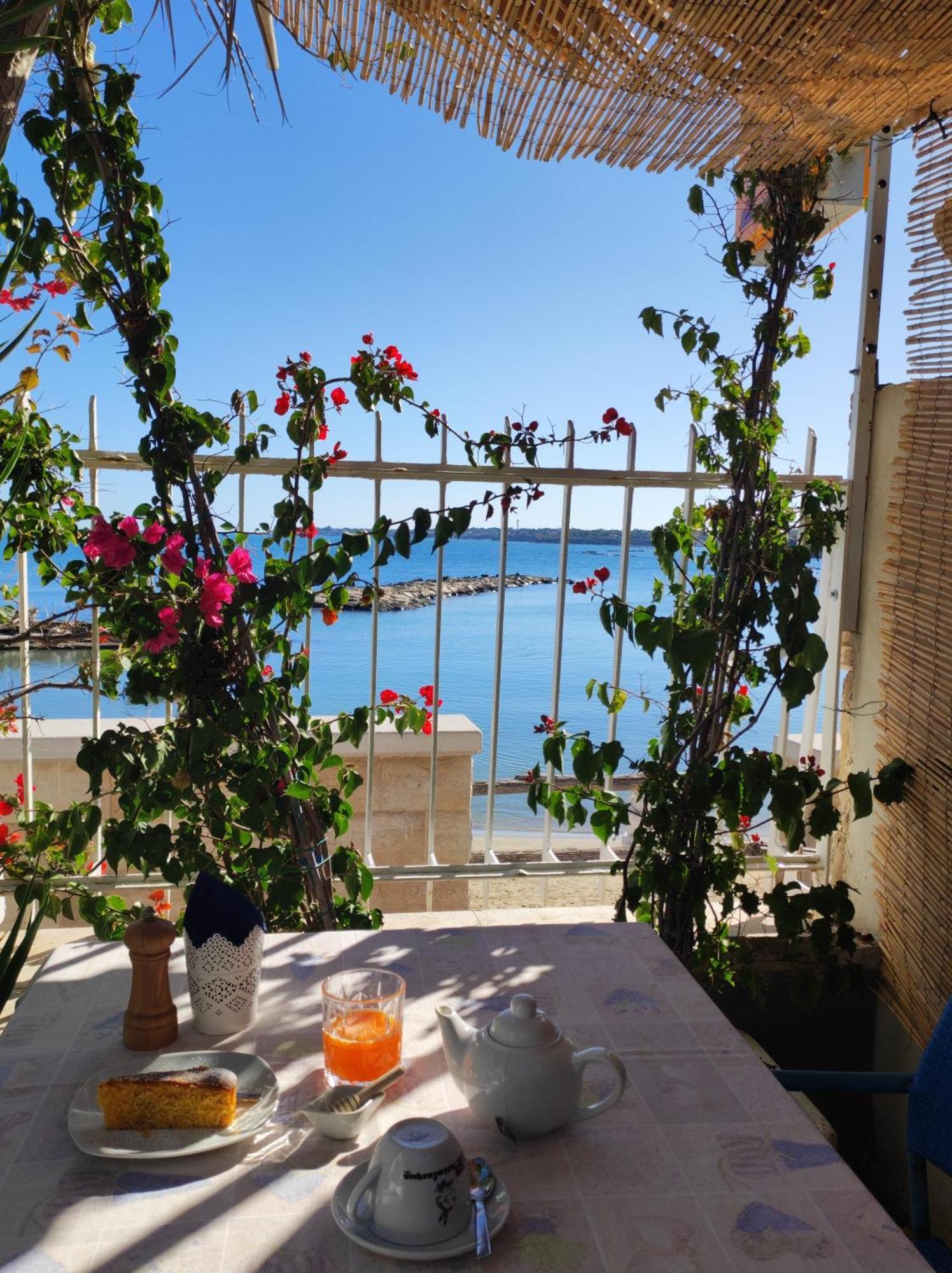 La Bella Trani - Suites And B&B Zewnętrze zdjęcie