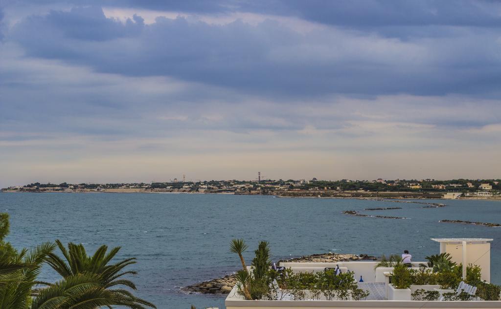 La Bella Trani - Suites And B&B Zewnętrze zdjęcie